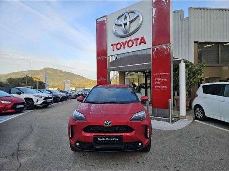 Nouvelle 2025 Toyota Yaris Hybrid Design | 28 300 € (Prix assez cher) - Image 1/1