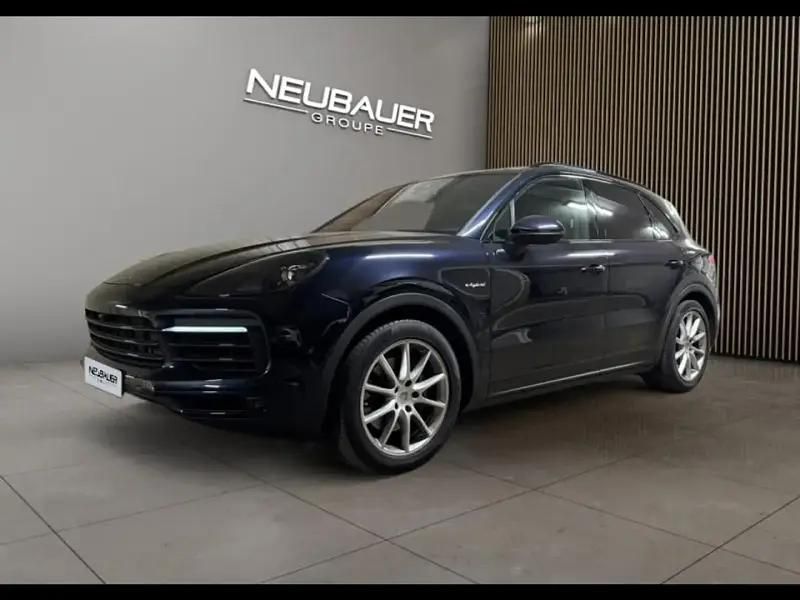 Bleu Utilisé 2021 Porsche Cayenne SUV | 74 990 € (Prix juste) - Image 1/4