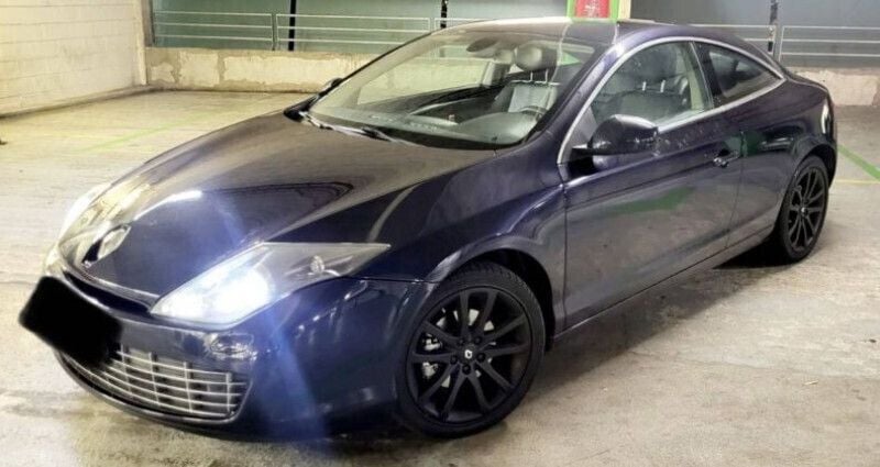 Utilisé 2010 Renault Laguna III Berline | 6 990 € (Prix juste) - Image 1/4