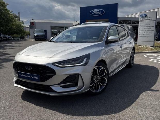 Gris Utilisé 2024 Ford Focus ST-Line X | 26 880 € (Prix assez cher) - Image 1/3