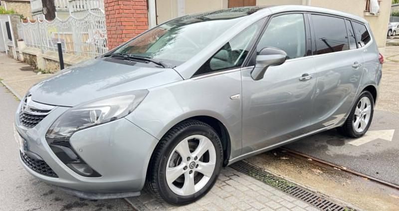 Utilisé 2013 Opel Zafira Tourer Cosmo Monospace | 10 600 € (Prix juste) - Image 1/4