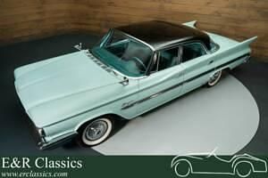 Bleu Occasion 1960 Chrysler Windsor Berline | 29 950 € - Image 1/4