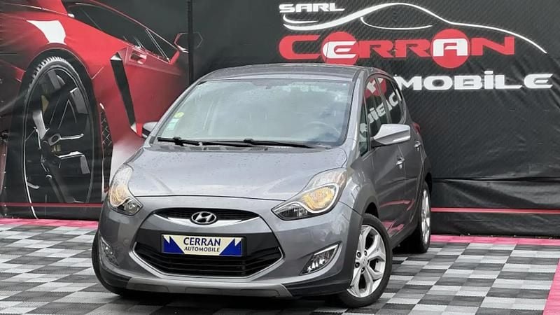 Occasion Hyundai ix20 117 ch (86 kW) 2015 Gris Citadine