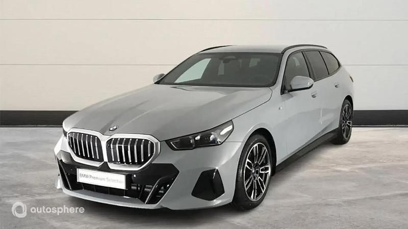 Gris Occasion 2025 BMW 520 M Sport Break | 67 990 € (Bon prix) - Image 1/4