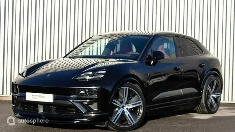 Noir Utilisé 2024 Porsche Macan Turbo SUV | 127 900 € (Prix cher) - Image 1/4