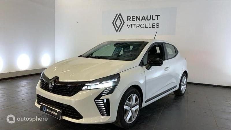 Blanc Nouvelle 2024 Renault Clio V Evolution Berline | 16 499 € (Super prix) - Image 1/4