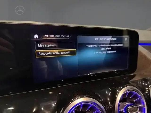 Occasion Mercedes GLA220 AMG line 2022 Blanc digital métallisé SUV