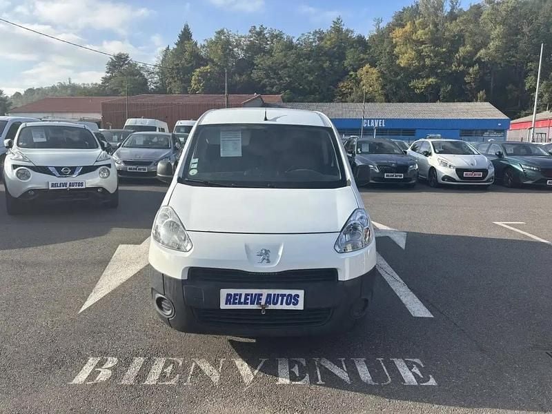 Blanc Utilisé 2013 Peugeot Partner Monospace | 4 990 € (Bon prix) - Image 1/4