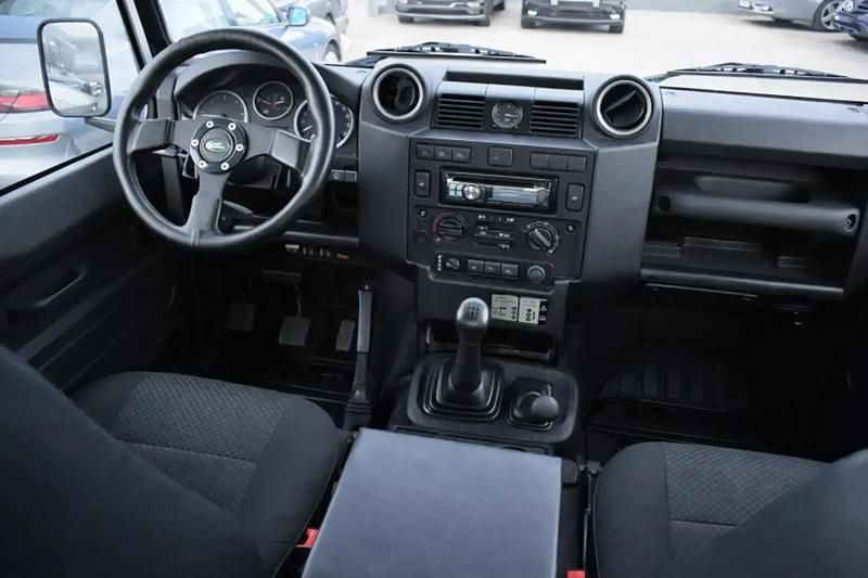 Occasion Land Rover Defender 124 ch (91 kW) 2014 Gris SUV