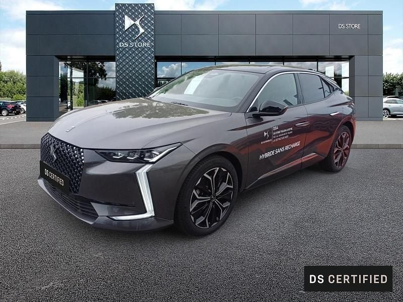 Gris Nouvelle 2024 DS Automobiles DS4 Berline | 43 990 € (Prix cher) - Image 1/4