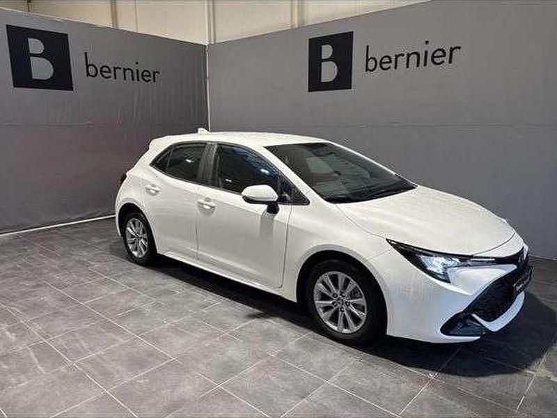 Occasion 2024 Toyota Corolla Berline | 23 980 € (Bon prix) - Image 1/1