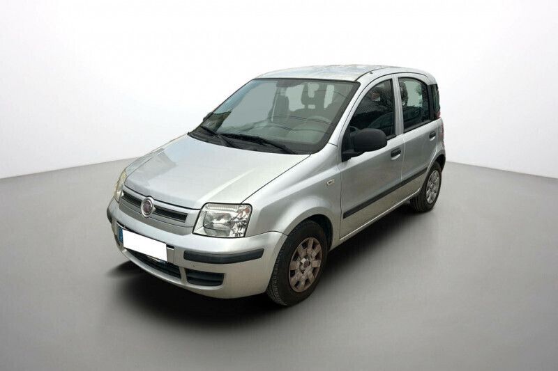Gris Utilisé 2011 Fiat Panda Dynamic Citadine | 4 990 € (Prix juste) - Image 1/3