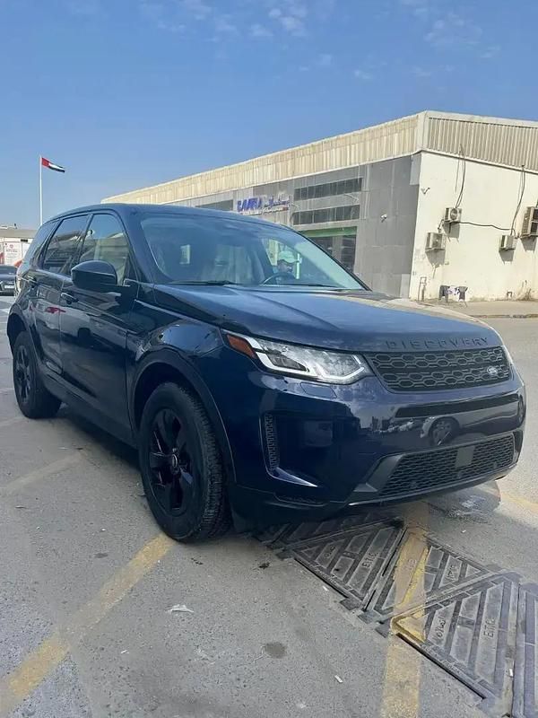 Occasion 2022 Land Rover Discovery 5 R-Dynamic SUV | 32 000 € - Image 1/4