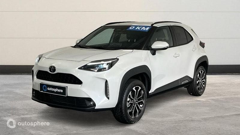 Blanc Nouvelle 2025 Toyota Yaris Hybrid Design SUV | 27 399 € (Prix juste) - Image 1/4