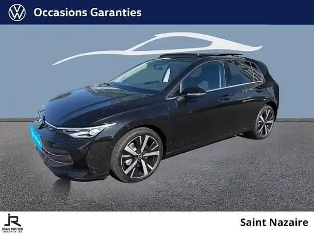 Noir Nouvelle 2025 VW Golf VIII Style Berline | 44 799 € (Prix cher) - Image 1/4