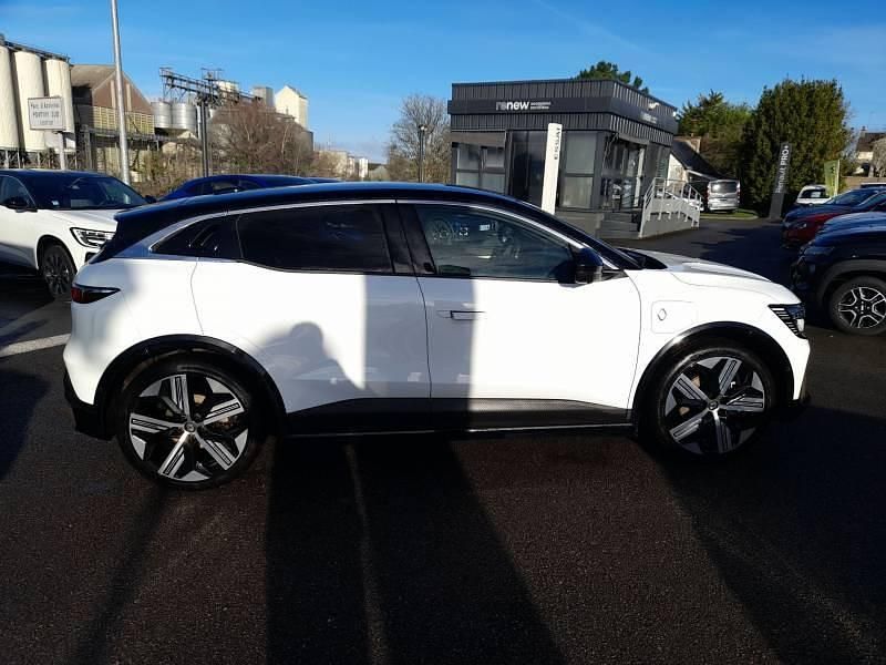 Occasion Renault Megane E-Tech Iconic 161 kW (220 ch) 2022 Berline