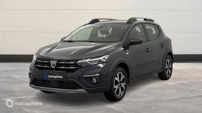 Utilisé 2022 Dacia Sandero Expression Citadine | 14 799 € (Prix juste) - Image 1/4