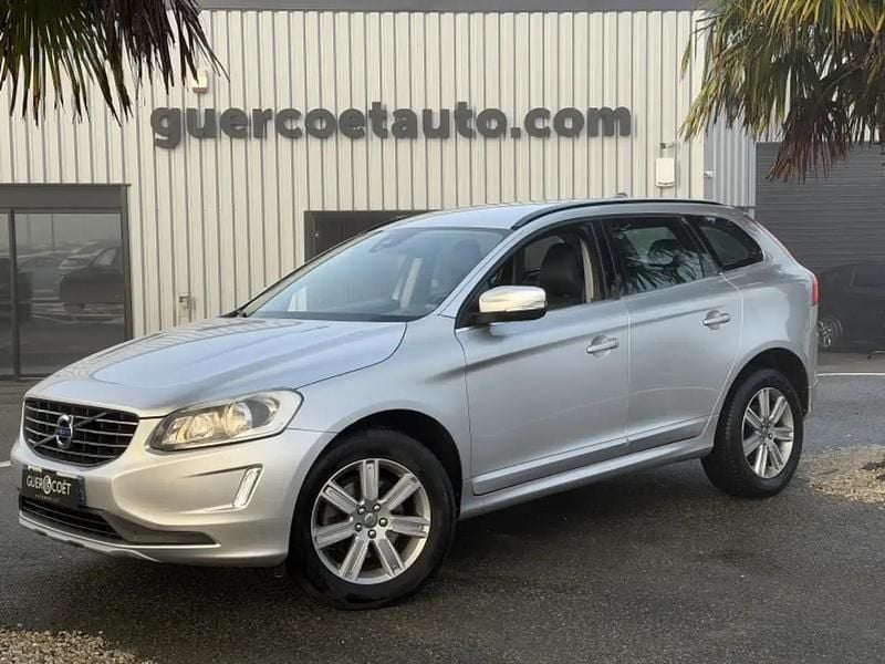 Gris Utilisé 2015 Volvo XC60 Momentum SUV | 20 990 € (Prix juste) - Image 1/4