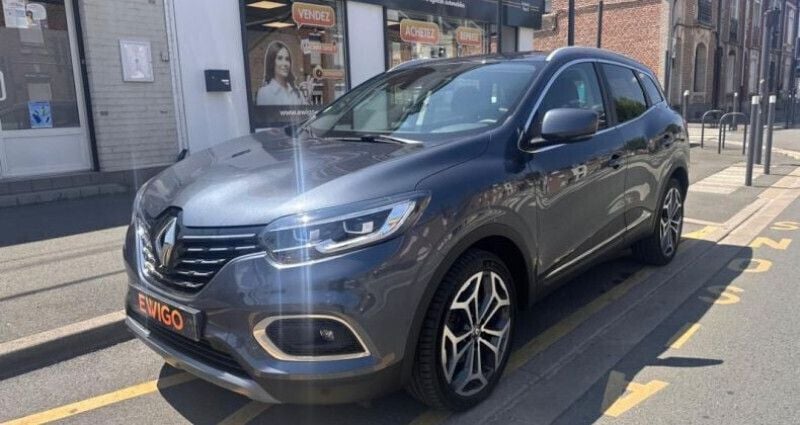 Gris Utilisé 2022 Renault Kadjar Techno SUV | 17 990 € (Prix juste) - Image 1/4