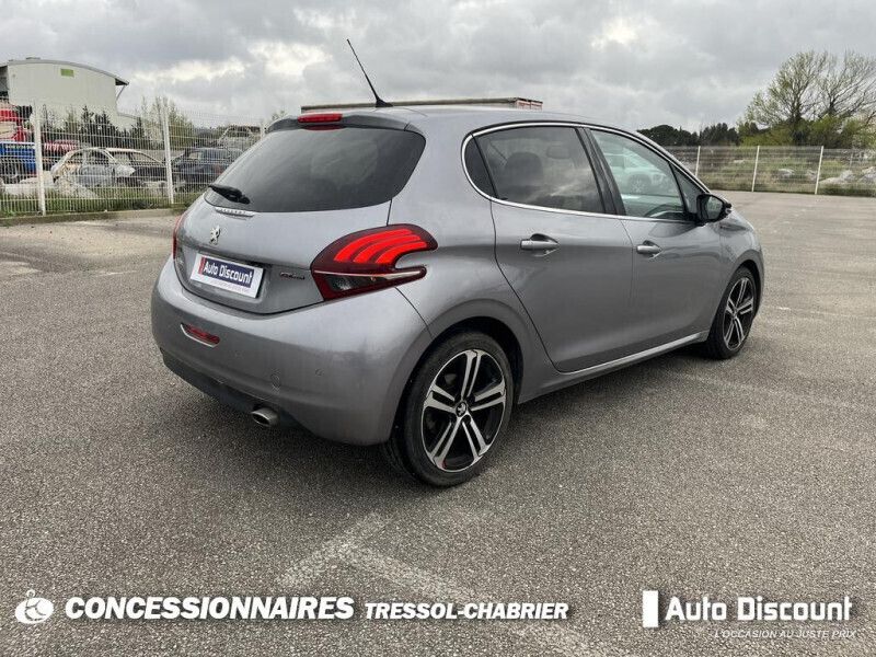 Gris Utilisé 2019 Peugeot 208 GT-line Citadine | 10 639 € (Bon prix) - Image 1/3