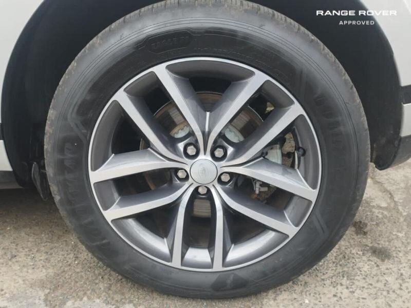 Image 3/4