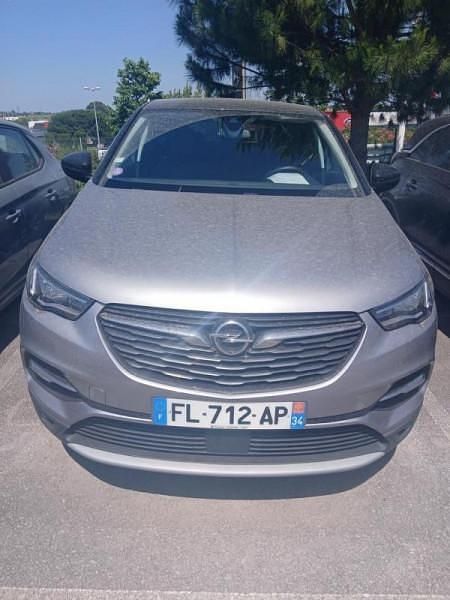 Gris Utilisé 2019 Opel Grandland X Design Edition SUV | 14 390 € (Prix juste) - Image 1/4