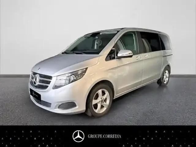 Occasion Mercedes V220 163 ch (119 kW) 2018 Argent adamantin métallisé Monospace