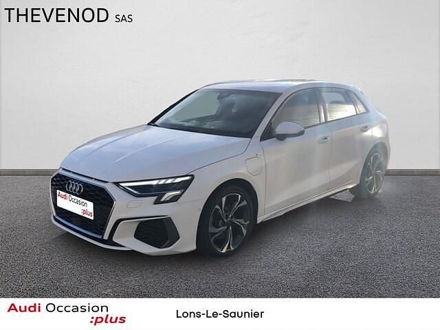 Blanc ibis Utilisé 2022 Audi A3 Sportback e-tron S-Line Berline | 26 900 € (Bon prix) - Image 1/4