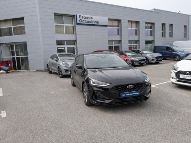 Noir Utilisé 2024 Ford Focus ST-Line X | 26 991 € (Prix assez cher) - Image 1/4