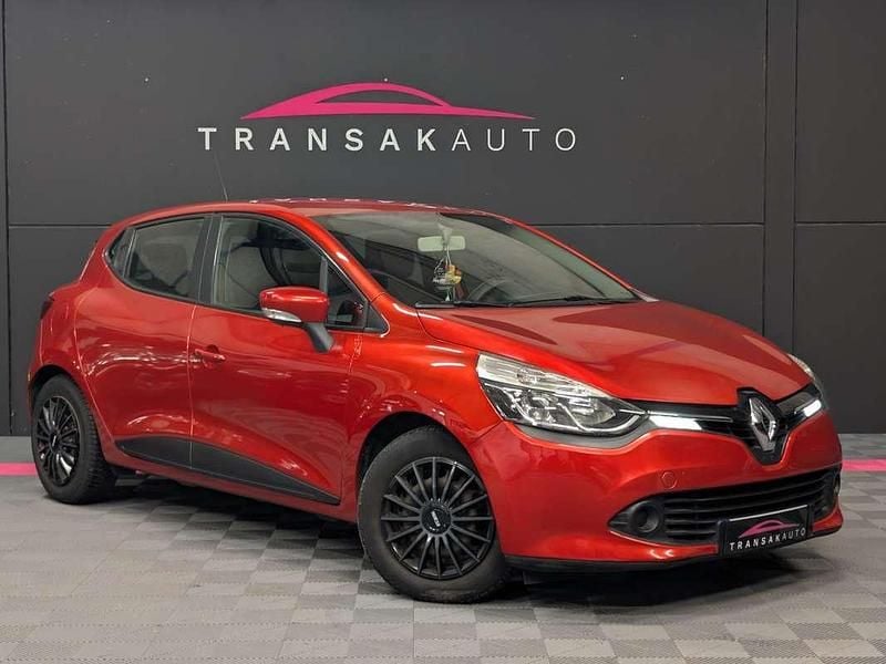 Occasion Renault Clio IV Expression 75 ch (55 kW) 2013 Rouge Berline
