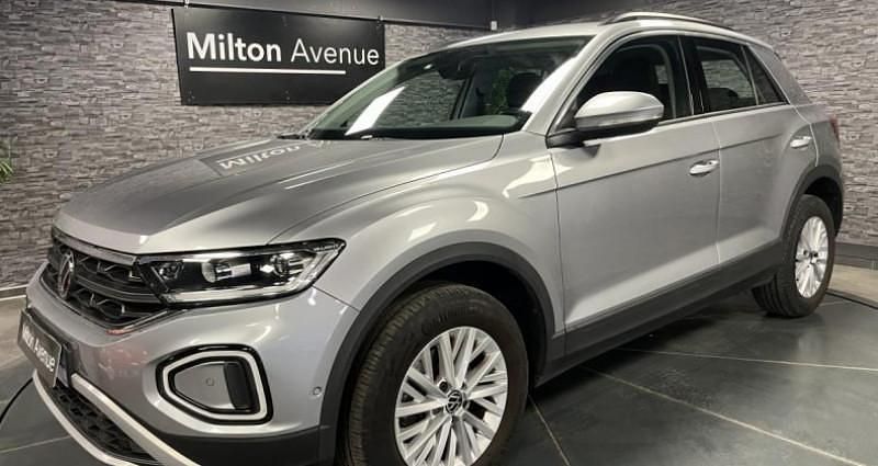Gris Utilisé 2022 VW T-Roc Life SUV | 20 990 € (Bon prix) - Image 1/4