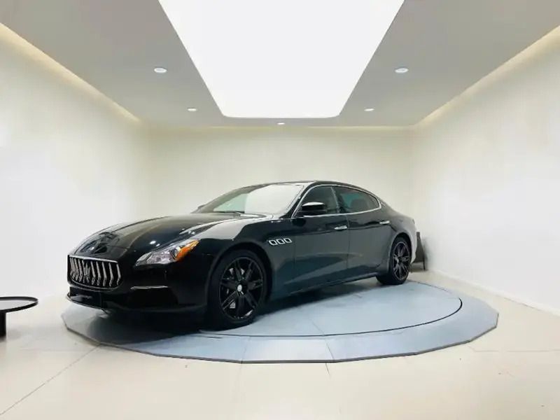 Noir Utilisé 2016 Maserati Quattroporte Berline | 39 900 € (Super prix) - Image 1/4