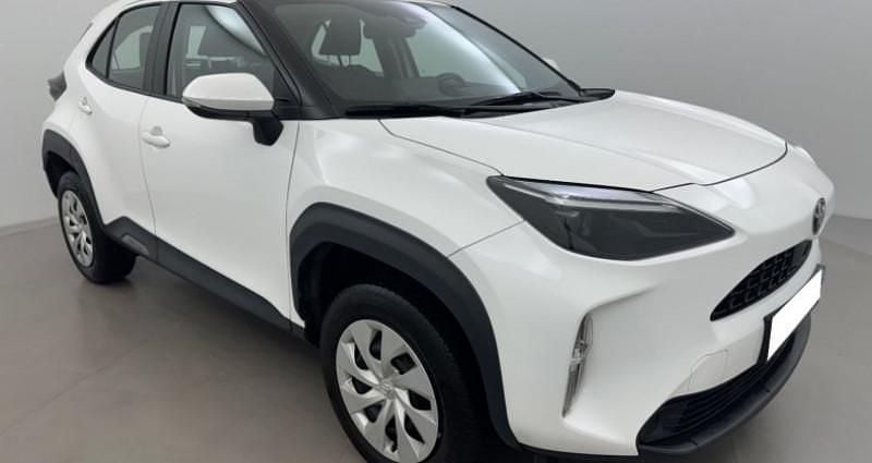 Utilisé 2023 Toyota Yaris Hybrid Citadine | 18 990 € (Prix juste) - Image 1/4