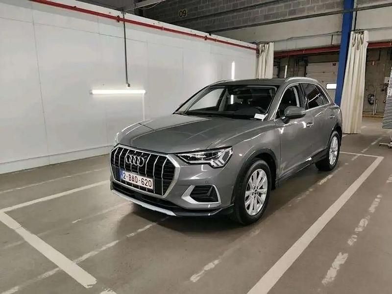 Gris Occasion 2021 Audi Q3 Sport SUV | 32 290 € (Prix juste) - Image 1/2