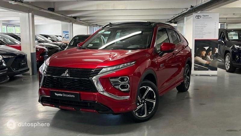 Rouge Nouvelle 2024 Mitsubishi Eclipse Cross Instyle SUV | 32 999 € - Image 1/4