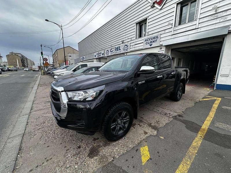 Occasion Toyota HiLux 150 ch (110 kW) 2024 Noir Pick-up