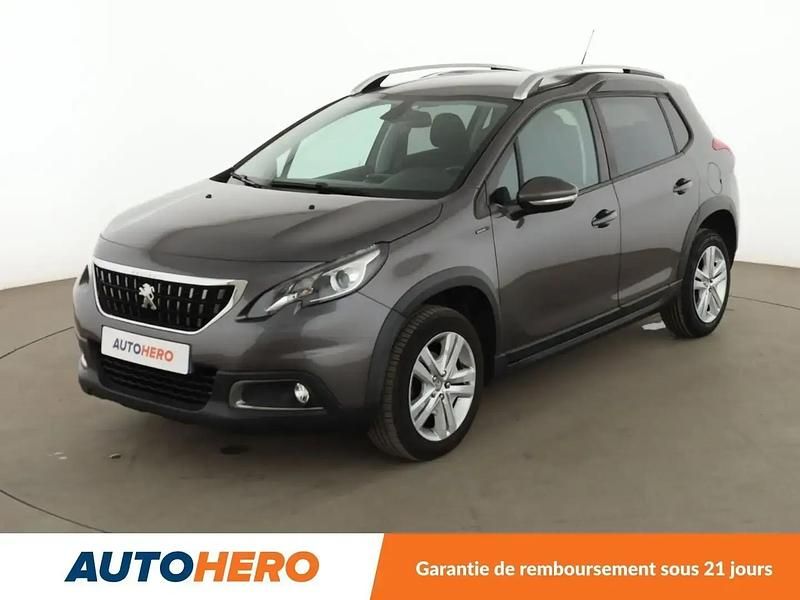 Gris Occasion 2019 Peugeot 2008 Signature Sky SUV | 11 390 € (Bon prix) - Image 1/2