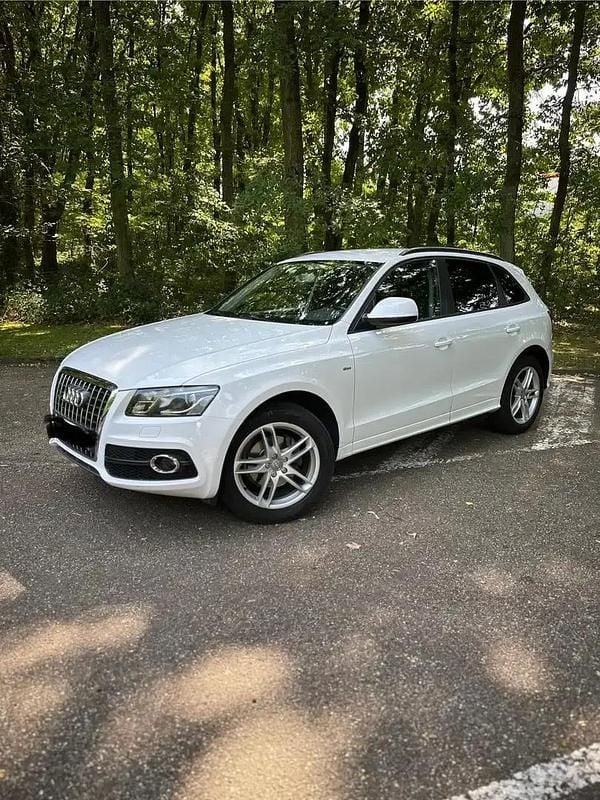 Blanc Utilisé 2010 Audi Q5 SUV | 11 500 € (Bon prix) - Image 1/4