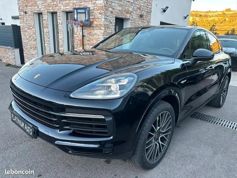 Noir Utilisé 2019 Porsche Cayenne SUV | 59 990 € (Prix cher) - Image 1/4