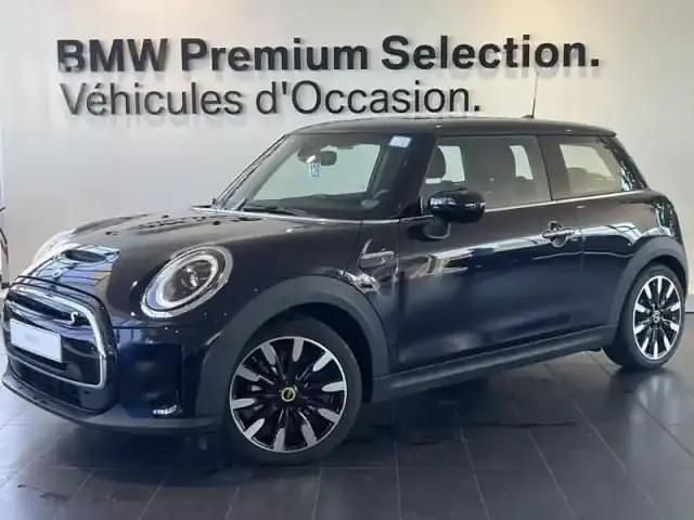 Noir Utilisé 2023 Mini Cooper SE Premium Plus Citadine | 21 395 € (Prix juste) - Image 1/4