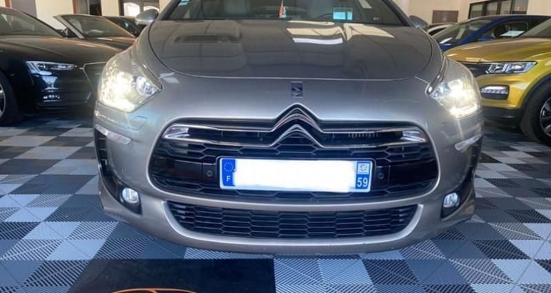 Beige Utilisé 2013 Citroën DS5 Sport Chic Citadine | 12 990 € (Prix juste) - Image 1/4