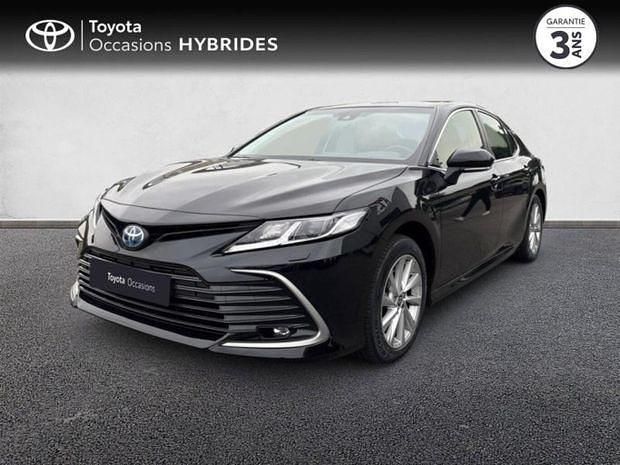 Noir Utilisé 2024 Toyota Camry Business Edition Berline | 37 490 € (Super prix) - Image 1/4