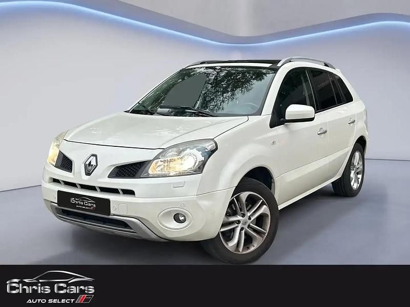 Blanc Utilisé 2010 Renault Koleos Bose Edition SUV | 4 290 € - Image 1/4