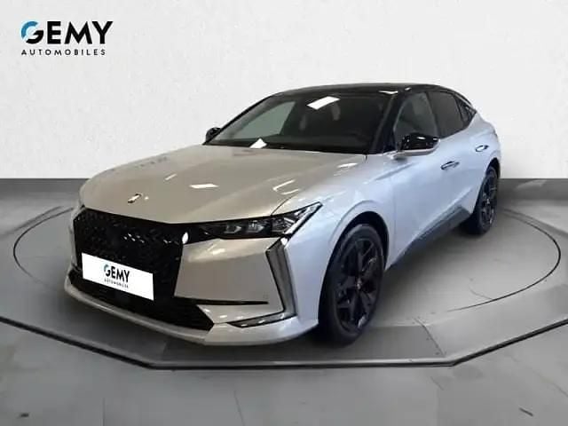 Cristal pearl (nacrée) Occasion 2024 DS Automobiles DS4 Berline | 23 490 € (Super prix) - Image 1/4