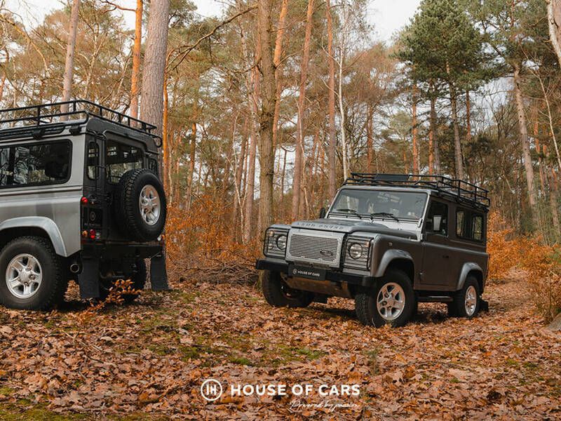 Gris Utilisé 2013 Land Rover Defender SUV | 45 900 € - Image 1/4