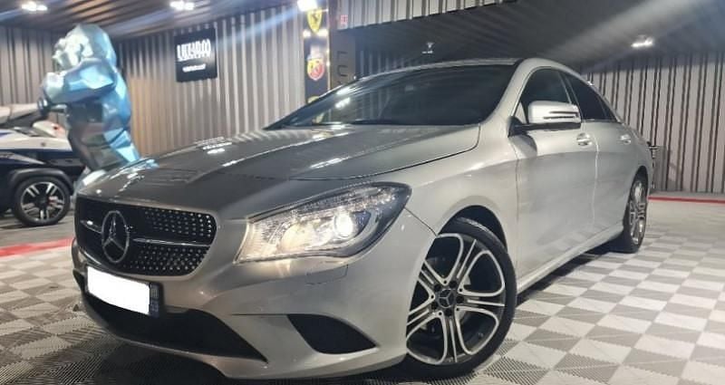 Occasion Mercedes CLA180 122 ch (89 kW) 2015 Berline
