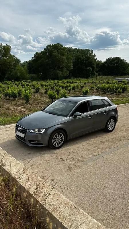 Gris Occasion 2013 Audi A3 Berline | 14 000 € (Prix cher) - Image 1/4