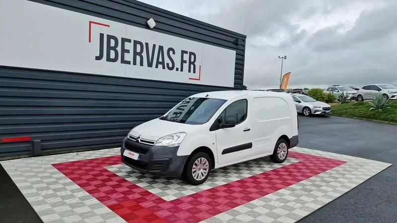 Blanc Utilisé 2018 Citroën Berlingo Business Class Monospace | 10 990 € - Image 1/4
