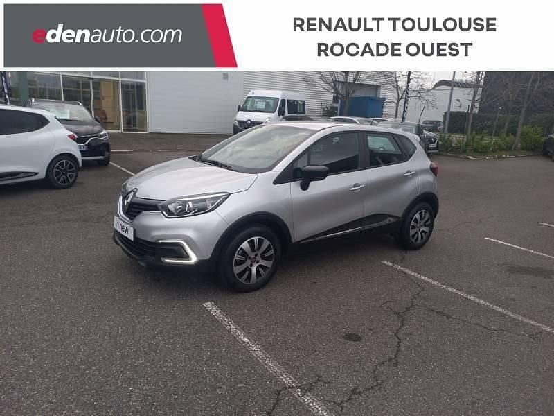 Gris Occasion 2019 Renault Captur Zen SUV | 13 490 € (Bon prix) - Image 1/4