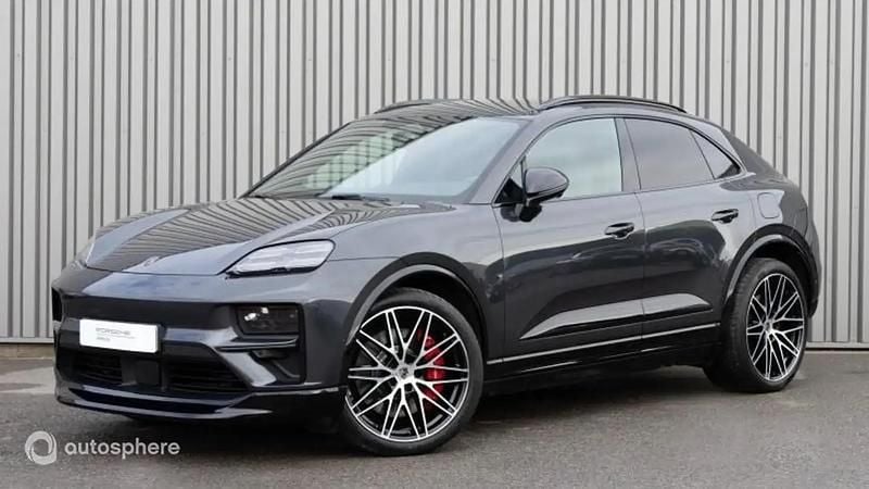 Gris Occasion 2024 Porsche Macan Turbo SUV | 109 900 € (Bon prix) - Image 1/4